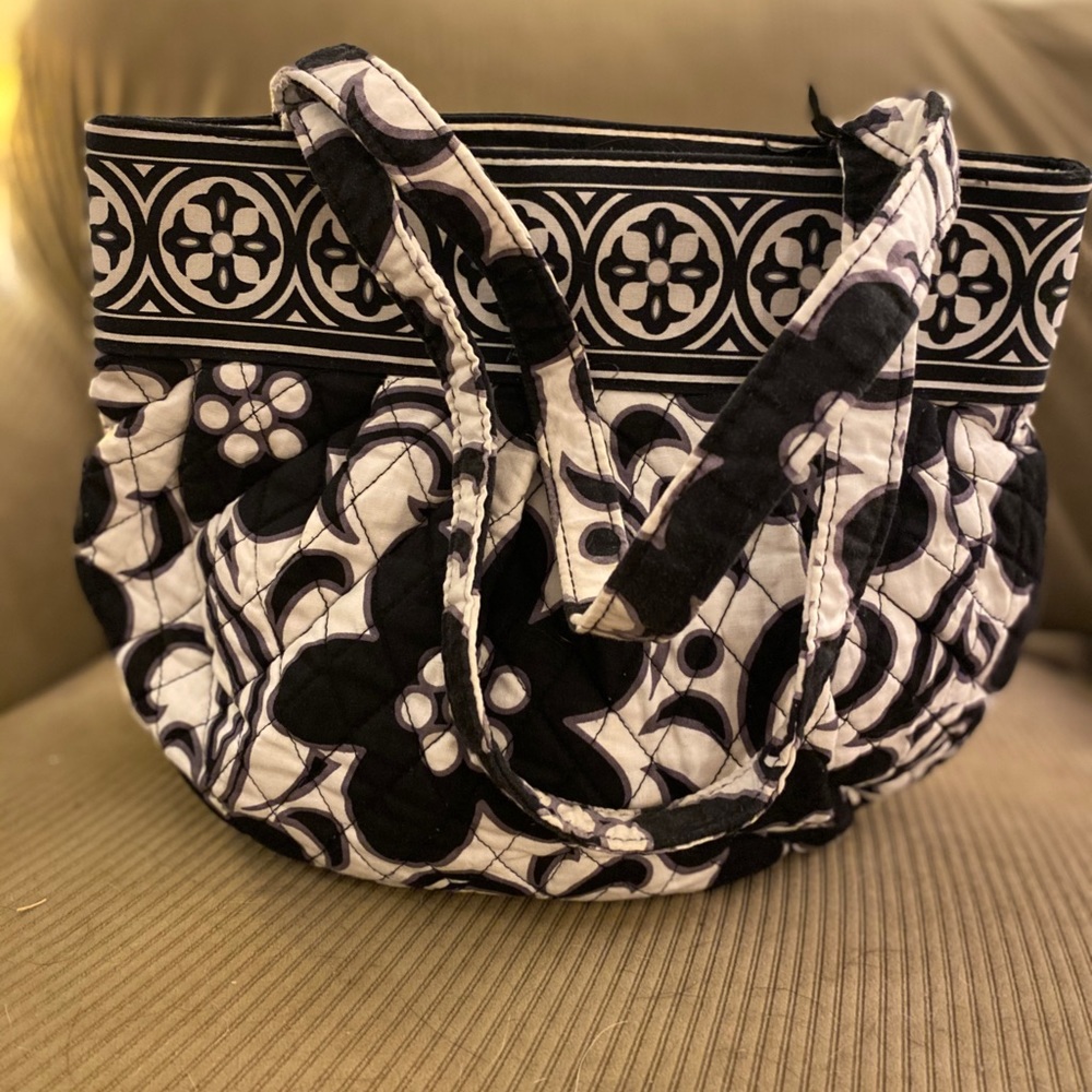 Vera Bradley Hand Bag